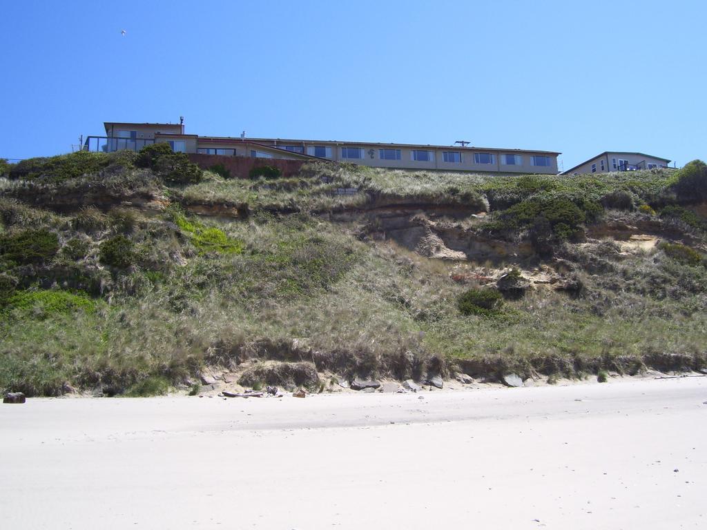 Sea Horse Ocean Front Lodging Villa Lincoln City Exterior photo