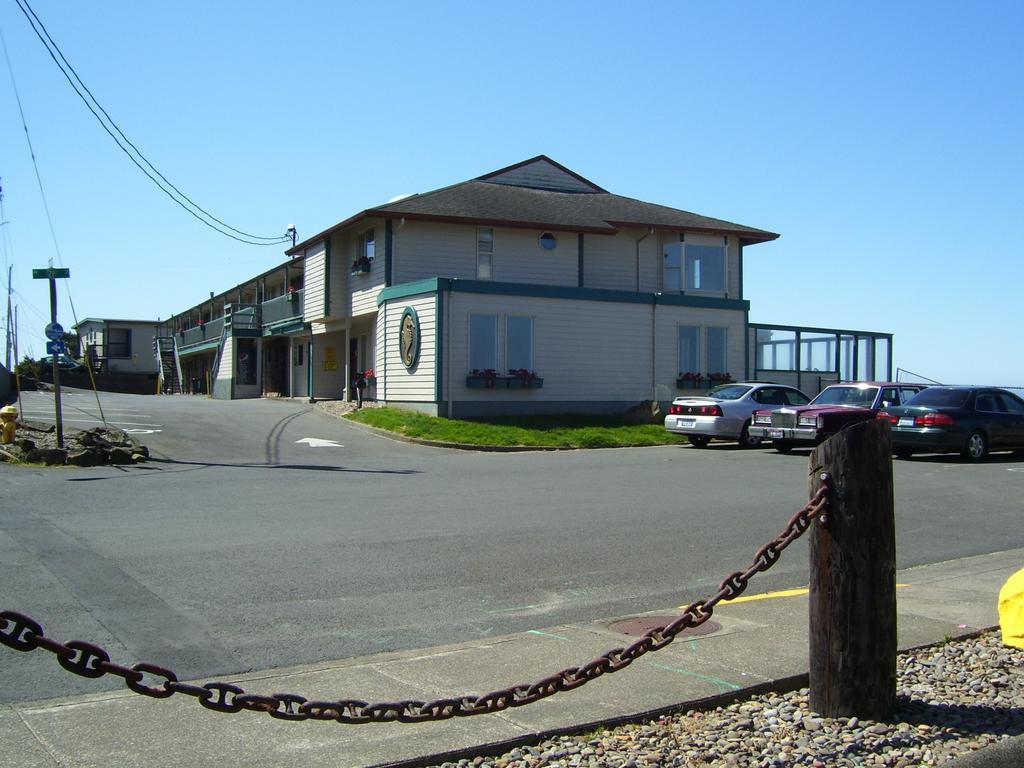 Sea Horse Ocean Front Lodging Villa Lincoln City Exterior photo