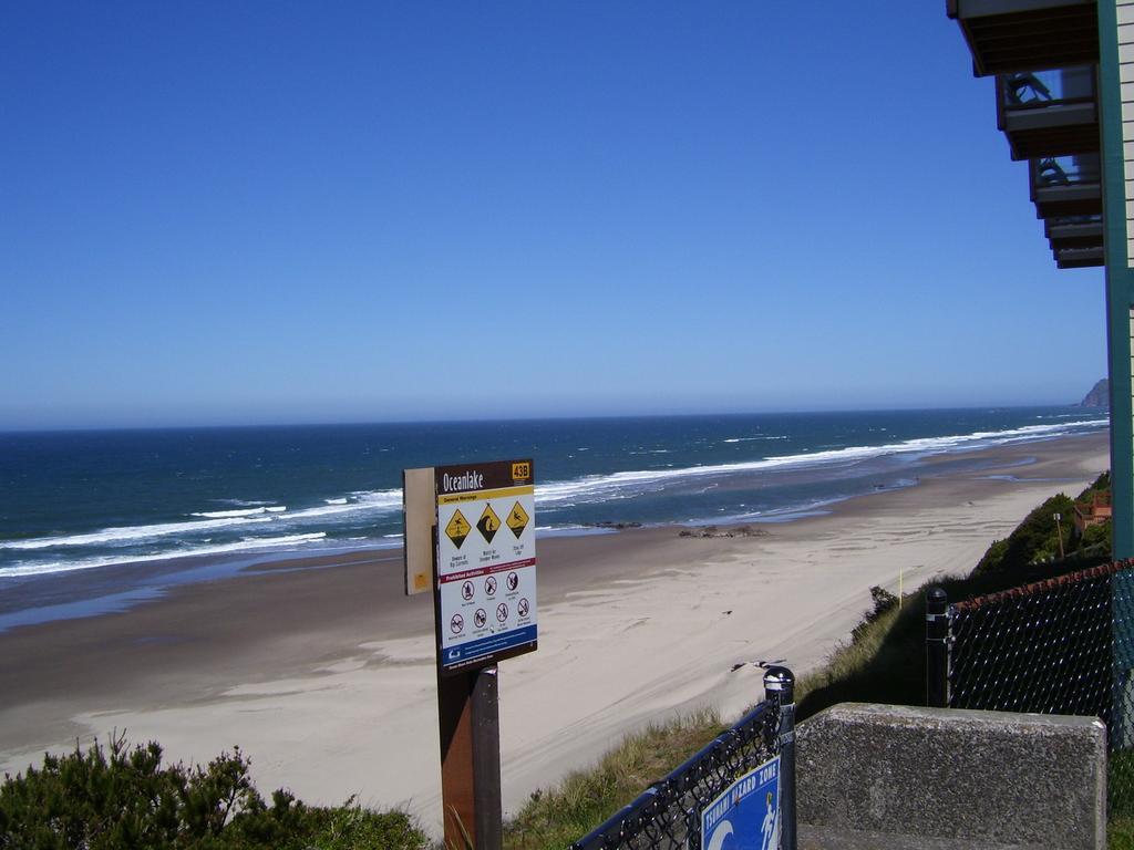 Sea Horse Ocean Front Lodging Villa Lincoln City Exterior photo